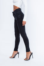 Load image into Gallery viewer, Women's Washed Black High Sculpting Skinny Jean