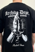 Load image into Gallery viewer, Men's Praise Black Graphic T-Shirt
