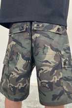 Load image into Gallery viewer, Men's Ripstop Camo Cargo Shorts
