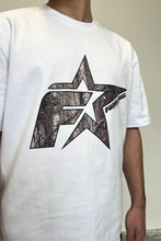 Load image into Gallery viewer, Men's Woodland Star White Graphic T-Shirt

