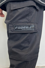 Load image into Gallery viewer, Men's Washed Charcoal Cargo Pants
