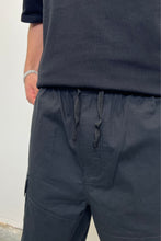 Load image into Gallery viewer, Men's Ripstop Black Cargo Shorts

